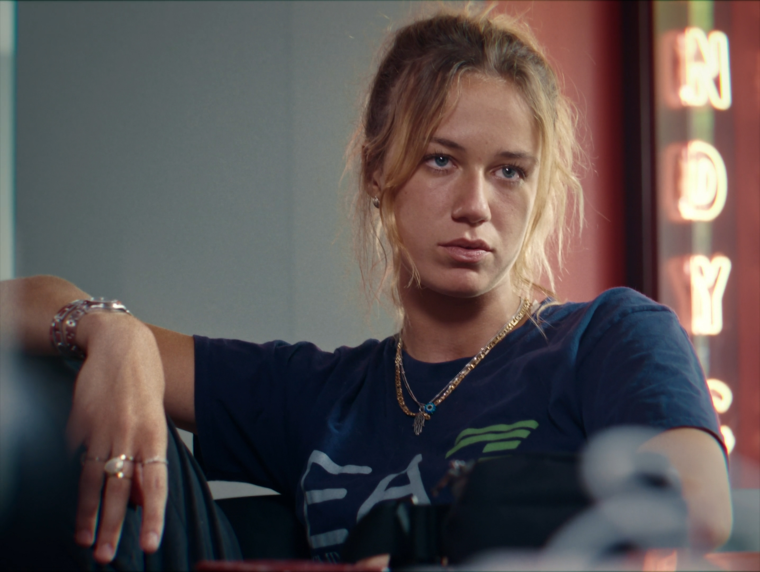 CLOSE UP — still 2